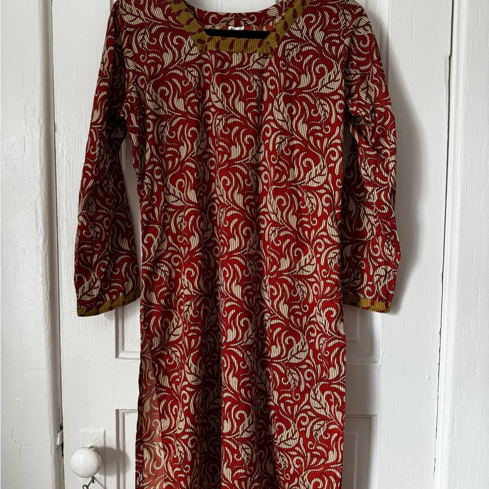 Red and Cream Patterned Long Sleeve Lightweight Tunic Dress
